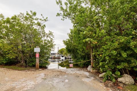 586 Boyd Dr, Key Largo, FL 33037 photo 41