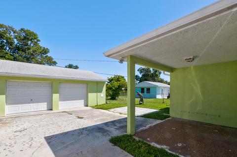145 Harbor Dr, Key Largo, FL 33037 photo 18