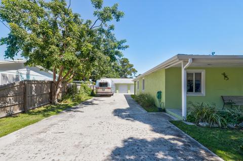 145 Harbor Dr, Key Largo, FL 33037 photo 26