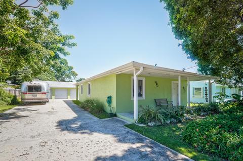 145 Harbor Dr, Key Largo, FL 33037 photo 3