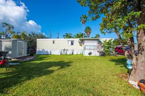 2 Palm Dr, Saddlebunch, FL 33040 photo 6