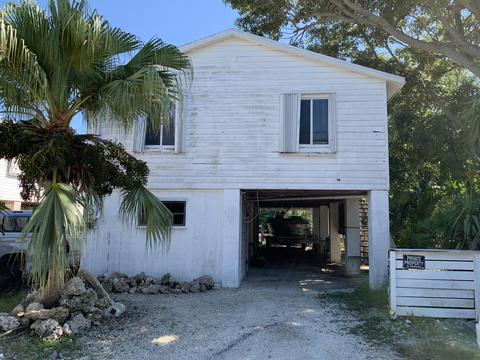 29136 Violet Dr, Big Pine Key, FL 33043 photo 4