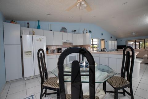 461 8th St #KEY colony, Key Colony Beach, FL 33051 photo 13