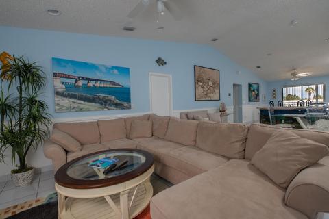 461 8th St #KEY colony, Key Colony Beach, FL 33051 photo 10