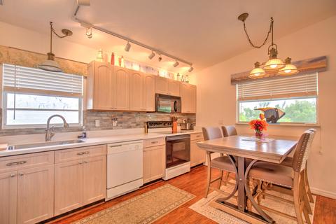 29086 Iris Dr, Big Pine Key, FL 33043 photo 26