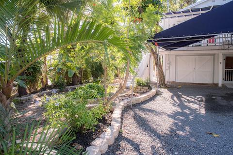 466 Lime Dr, Key Largo, FL 33037 photo 3