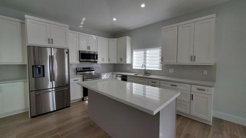 643 Cabrera St, Key Largo, FL 33037 photo 4