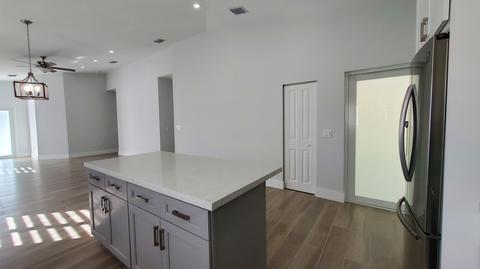 643 Cabrera St, Key Largo, FL 33037 photo 6