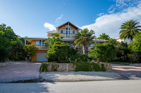 104 Pirates Cv, Marathon, FL 33050 photo 8