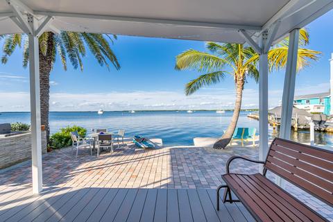 53 E Avenue E, Key Largo, FL 33037 photo 1