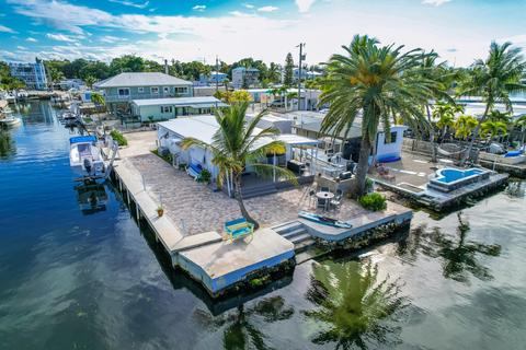 53 E Avenue E, Key Largo, FL 33037 photo 2
