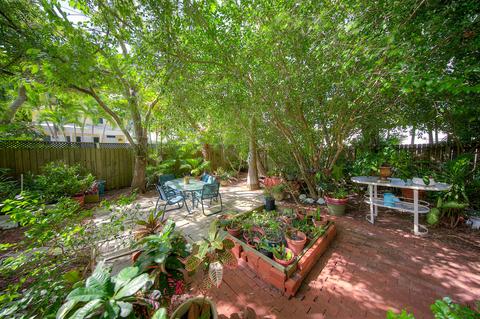 1207 Pine St, Key West, FL 33040 photo 28