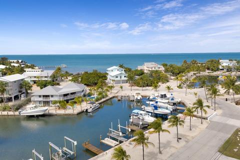 355 Stirrup Key Blvd, Marathon, FL 33050 photo 2