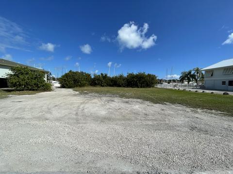 1925 Ave H, Marathon, FL 33050 photo 1