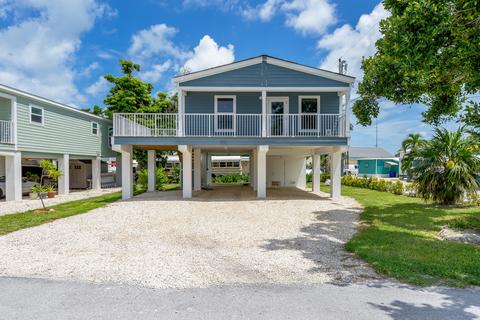 489 James Ave, Marathon, FL 33050 photo 2