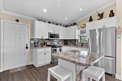 794 Bostwick Dr, Key Largo, FL 33037 photo 16