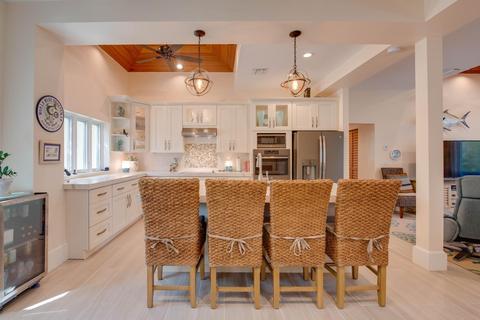 695 Pine Ln, Big Pine Key, FL 33043 photo 14