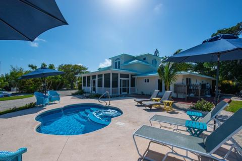 695 Pine Ln, Big Pine Key, FL 33043 photo 5