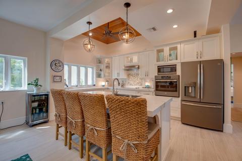 695 Pine Ln, Big Pine Key, FL 33043 photo 11