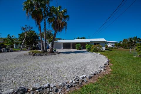 550 Pine Ln, Big Pine Key, FL 33043 photo 2