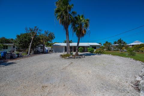 550 Pine Ln, Big Pine Key, FL 33043 photo 3