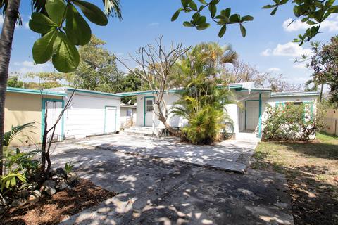 369 Buttonwood Dr, Key Largo, FL 33037 photo 1