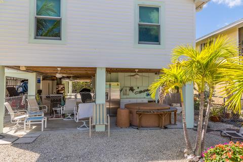 29055 Pine Ave, Big Pine Key, FL 33043 photo 9
