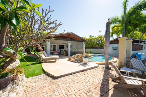 11 Aster, Key West, FL 33040 photo 4