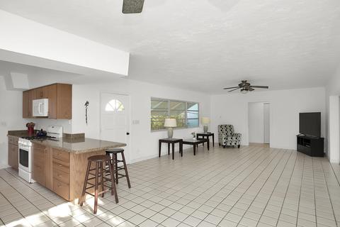 675 Pine Ln, Big Pine Key, FL 33043 photo 6