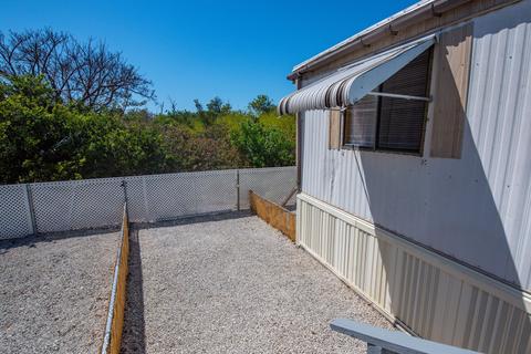 38 Cunningham Ln, Big Pine Key, FL 33043 photo 18