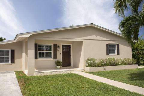18 Beechwood Dr, Key West, FL 33040 photo 2