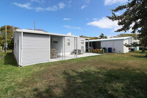 907 S Emerald Dr, Key Largo, FL 33037 photo 13