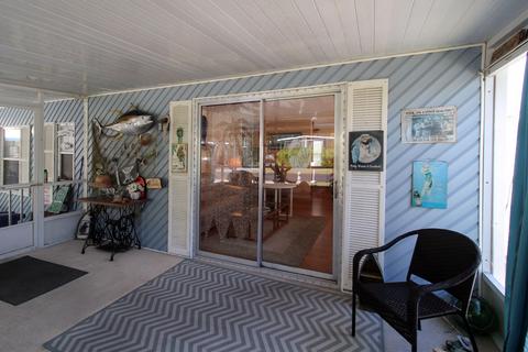 907 S Emerald Dr, Key Largo, FL 33037 photo 4