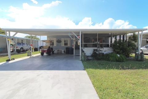907 S Emerald Dr, Key Largo, FL 33037 photo 1