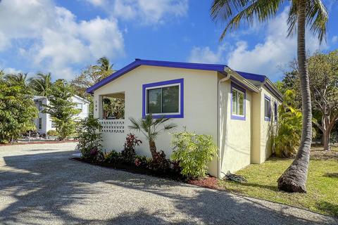 109 Beach Rd, Islamorada, FL 33036 photo 2