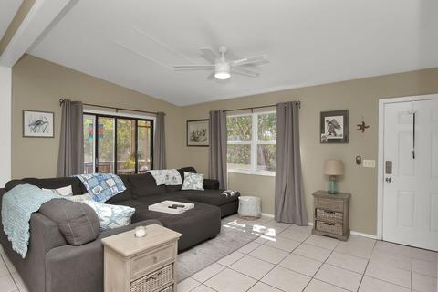 322 Lemon Ave, Marathon, FL 33050 photo 4
