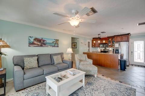 230 11th St, Key Colony, FL 33051 photo 7