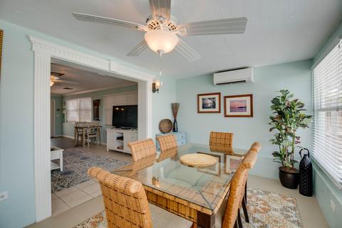 230 11th St, Key Colony, FL 33051 photo 8