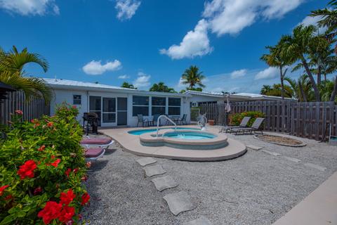 230 11th St, Key Colony, FL 33051 photo 23