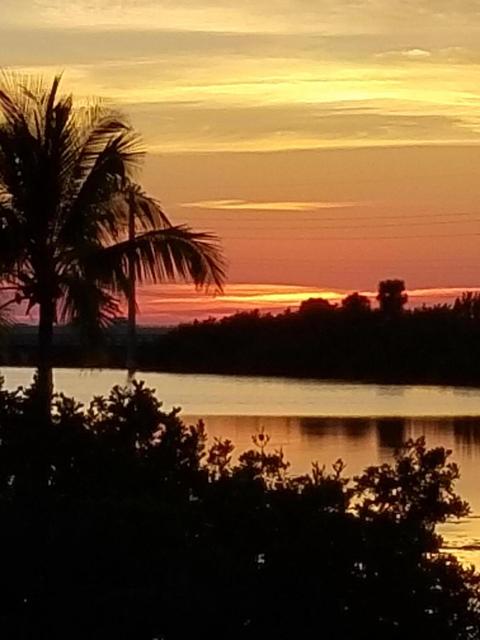 18 W Circle Dr, Key West, FL 33040 photo 2