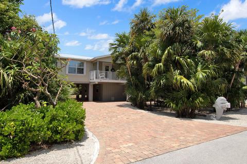 5 E Kyle Way, Marathon, FL 33050 photo 2