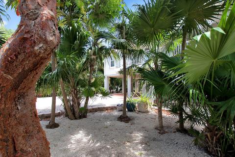5 E Kyle Way, Marathon, FL 33050 photo 38