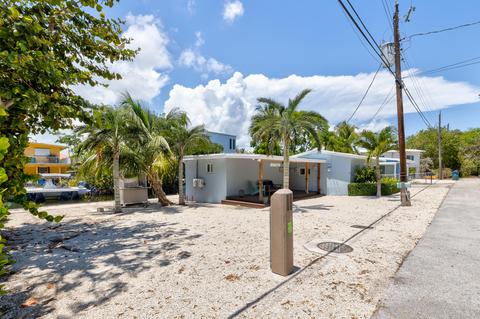 205 Pirates Dr, Key Largo, FL 33037 photo 27