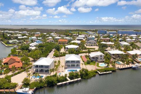 135 Mockingbird Ln, Marathon, FL 33050 photo 9