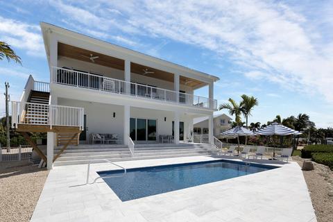 135 Mockingbird Ln, Marathon, FL 33050 photo 1