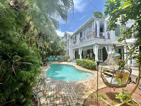 1002 Fleming St, Key West, FL 33040 photo 2