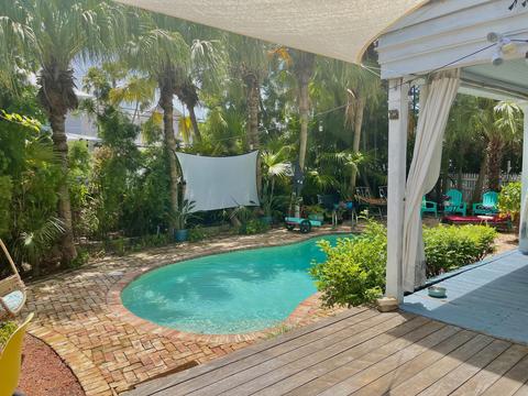 1002 Fleming St, Key West, FL 33040 photo 3