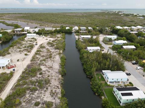 198 Horvath Rd, Big Pine Key, FL 33043 photo 1