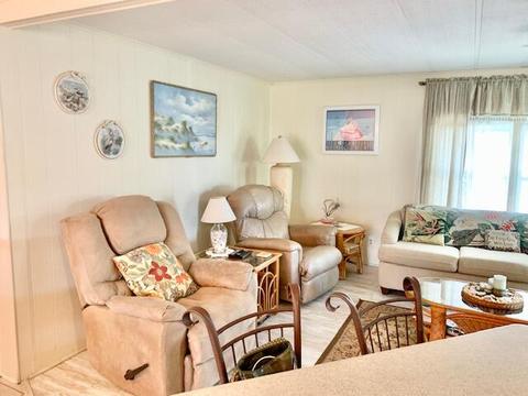 924 S Silver Cir, Key Largo, FL 33037 photo 9