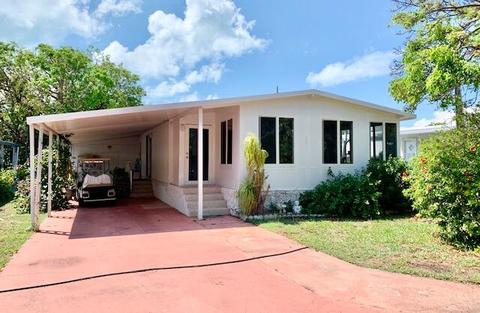 924 S Silver Cir, Key Largo, FL 33037 photo 1
